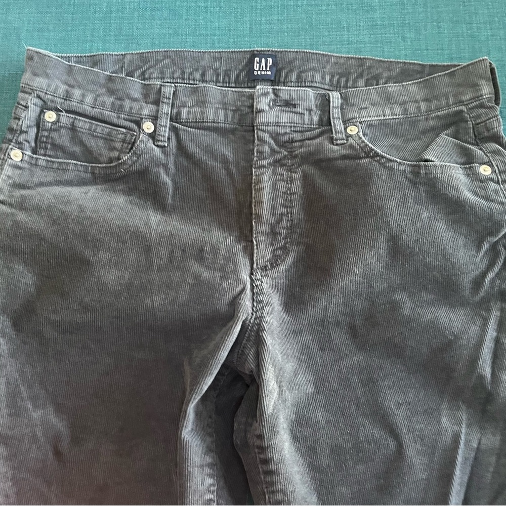 GAP Men's Gray Corduroy Pants